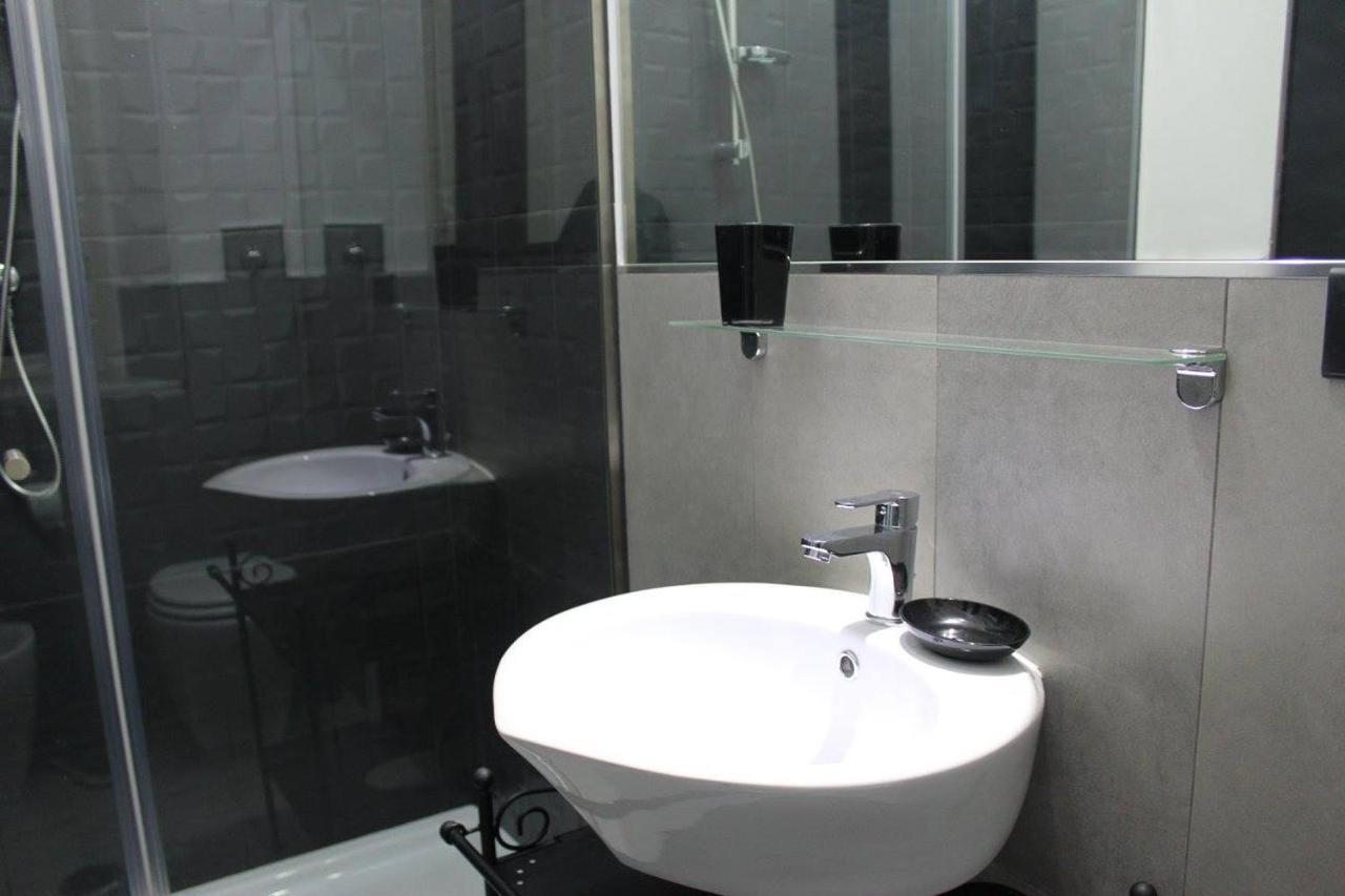 Lazy Gio Guest House Рим Экстерьер фото